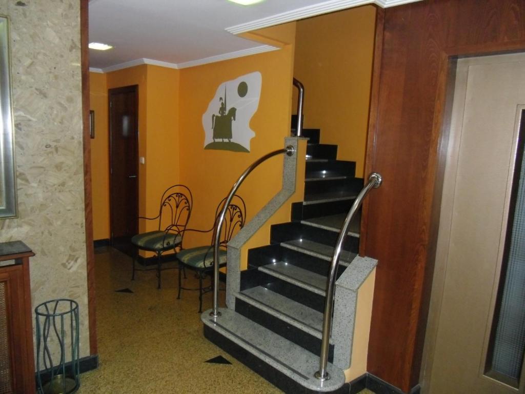 Hostal Don Suero Леон Экстерьер фото